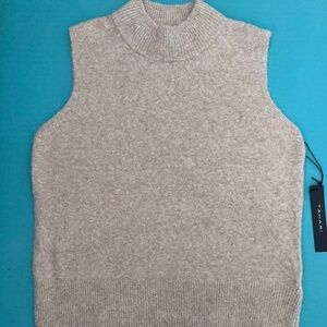 TAHARI light brown sleeveless sweater NWT